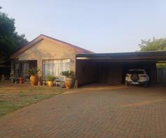 House for sale in Arcon Park