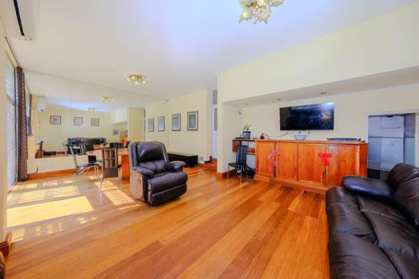 Renovated Lock up and go unit. North facing. Upstairs: Three bedrooms, built in ...
