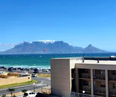 Apartment / Flat for sale in Beachfront