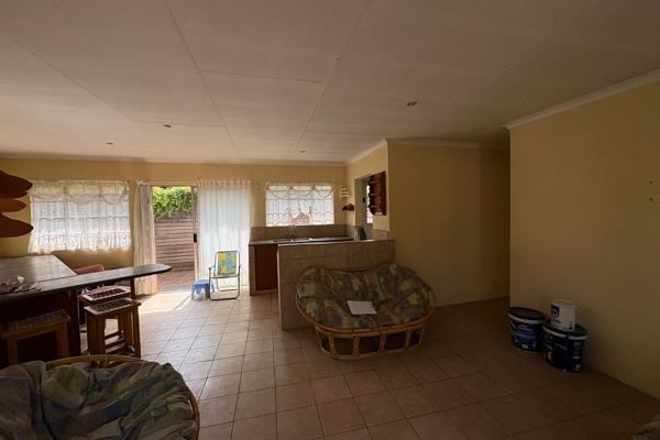 Bedroom Apartment flat to rent in Three Rivers P24-116483032