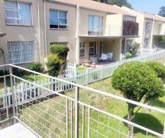 Townhouse for sale in Bedford Gardens