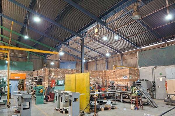 This Anderbolt warehouse offers 1482m2 of versatile storage and operational space ...