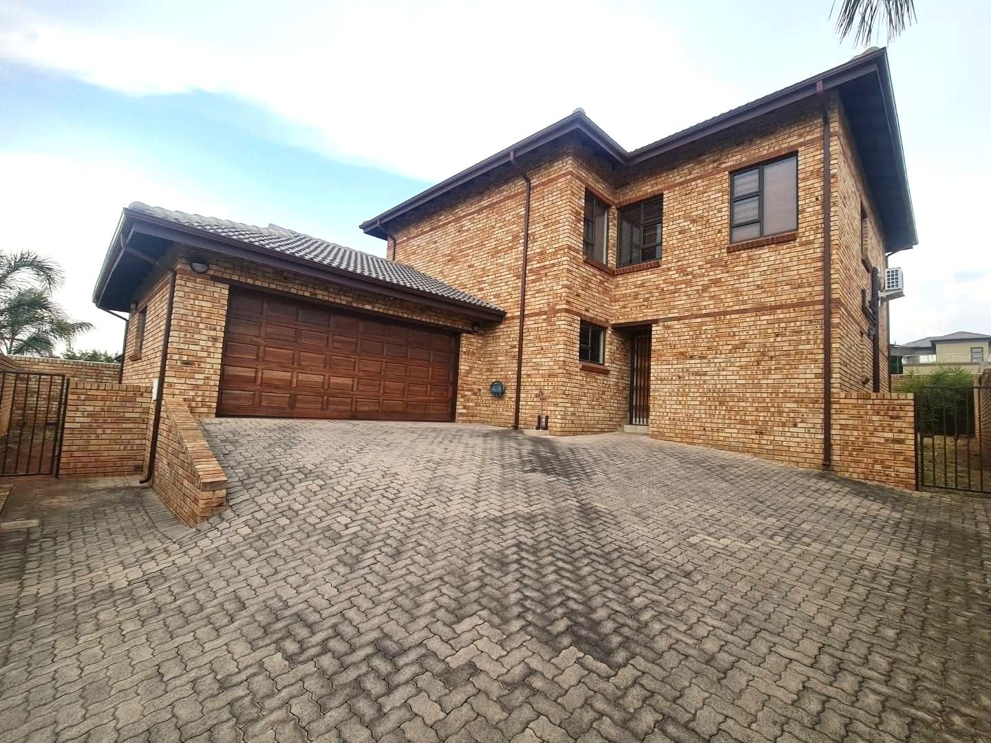 3 Bedroom House to rent in Radiokop - P24-116494719