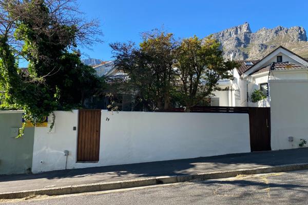 2-Bedroom Gem in the Heart of Cape Town

This sunny two-bedroom heritage home is ...