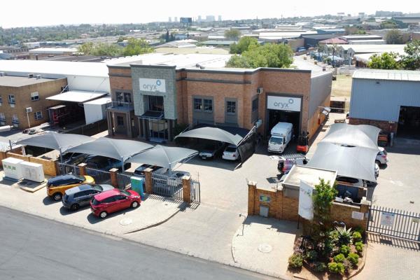 This well-positioned property offers a total GLA of approximately 820m2, combining ...