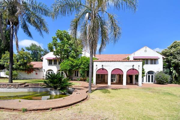 Exclusive Mandate - A rare find in one of Johannesburg’s most coveted suburbs, located in a prominent street in the centre of Dunkeld - this double-storey villa, on a generous 4000sqm stand offers endless potential for restoration or redevelopment. Unrenovated properties, on ...