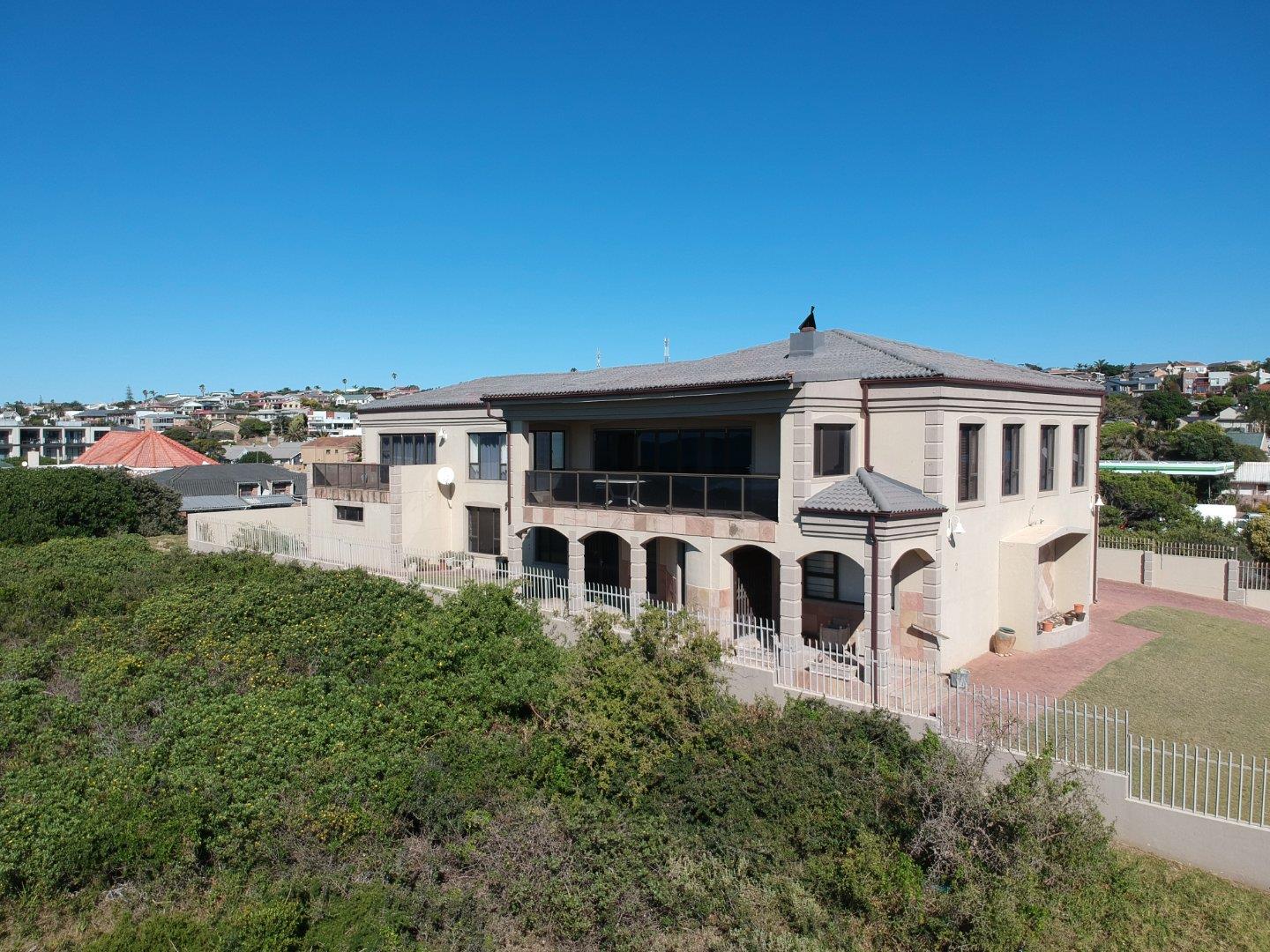 7 Bedroom House for sale in Ferreira Town - 2 Sable Street - P24-116503626