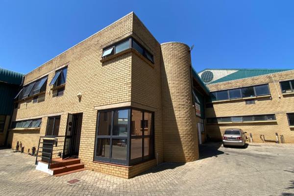 This immaculate warehouse is situated within a secure industrial park within the ...
