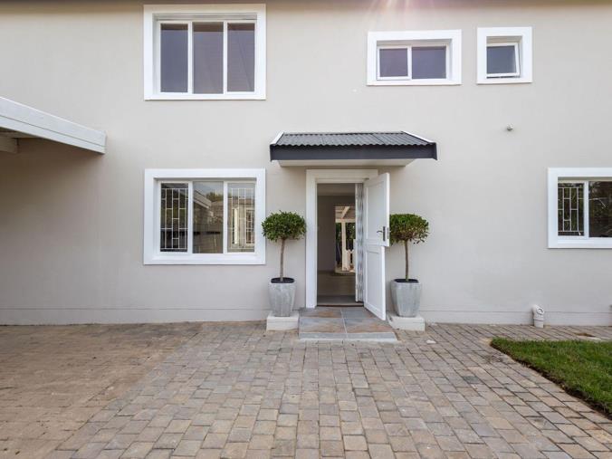 3 Bedroom House to Rent in Old Place