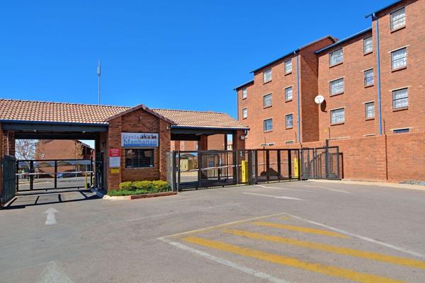 November rent free!!!

Spacious 2-bedroom apartment available now in Lotus Garden

24HRS Security estates and patrolling quad

The unit ...