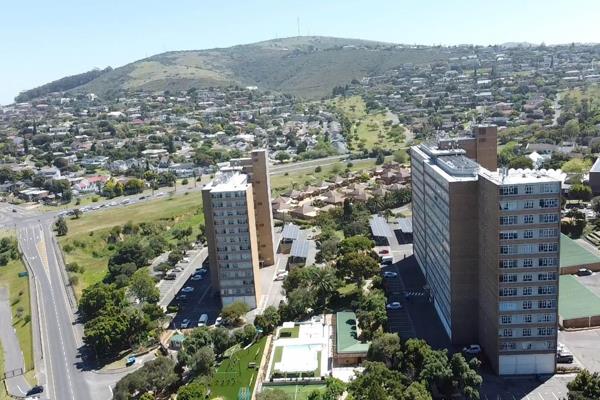 Two bedrooms - built-in cupboards, parquet flooring, lovely views and more.
The complex is safe, secure and has much to offer with its ...