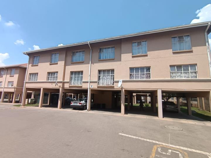 3 Bedroom Apartment / flat for sale in Three Rivers Proper - P24-116547066