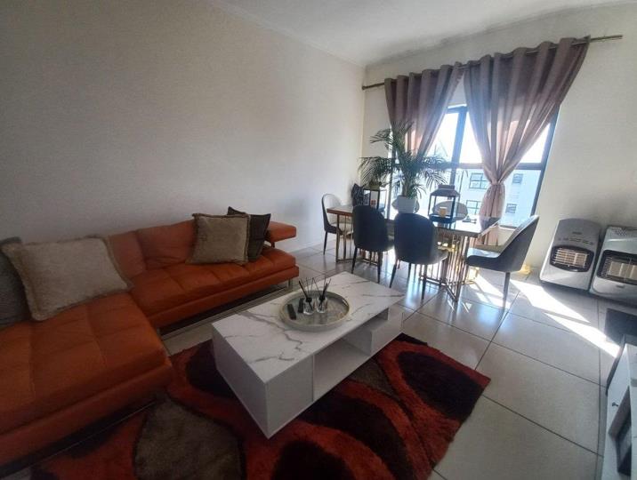 2 Bedroom Apartment / flat for sale in Greenstone Ridge - P24-116547961