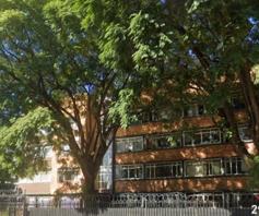 Apartment / Flat for sale in Sunnyside