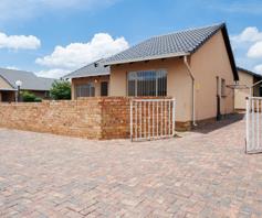 Townhouse for sale in Ormonde