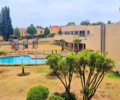 Apartment / Flat for sale in Halfway Gardens
