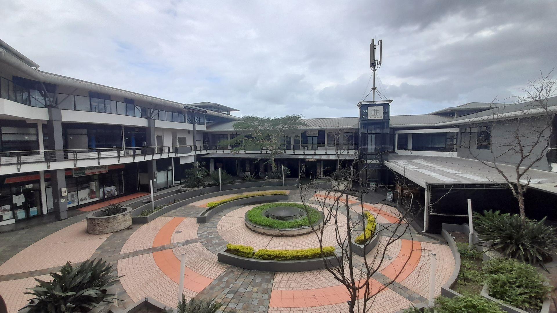 Commercial property to rent in Umhlanga Ridge - Ff01 The Square, 250 ...