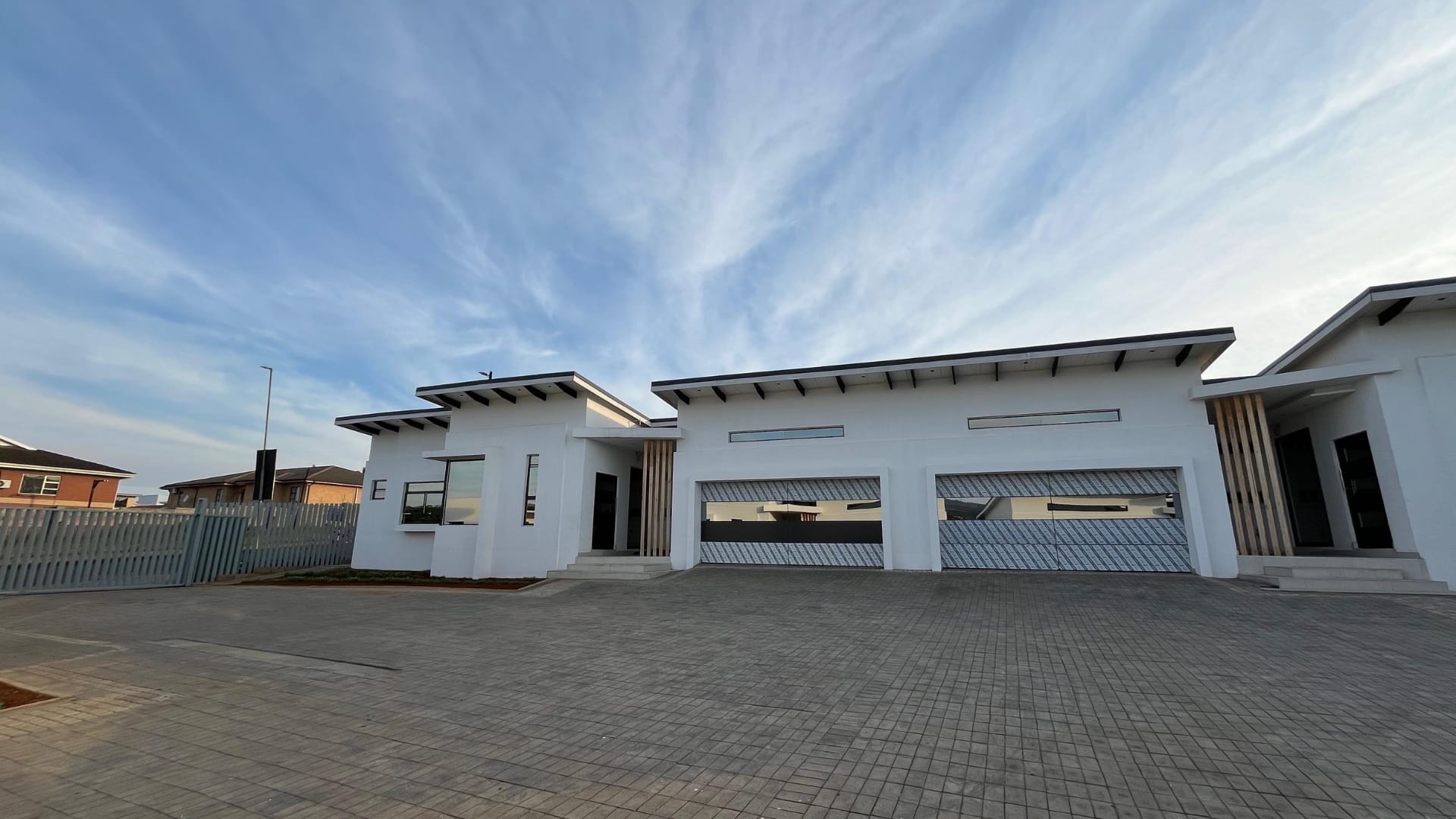 4 Bedroom Townhouse to rent in Mountain Rise - P24-116572804