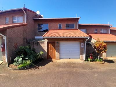R 820 000