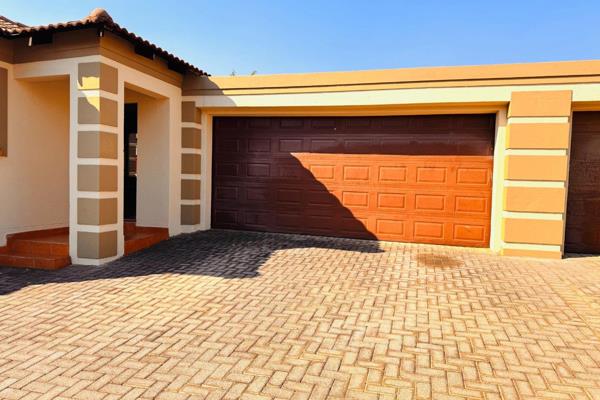 Modern 2-Bedroom Home with Private Garden in Arundo Estate

This neat and well-maintained home is located in the secure Arundo ...
