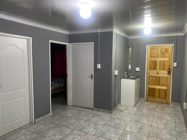 Listing number: P24-116577919, Image number: 2