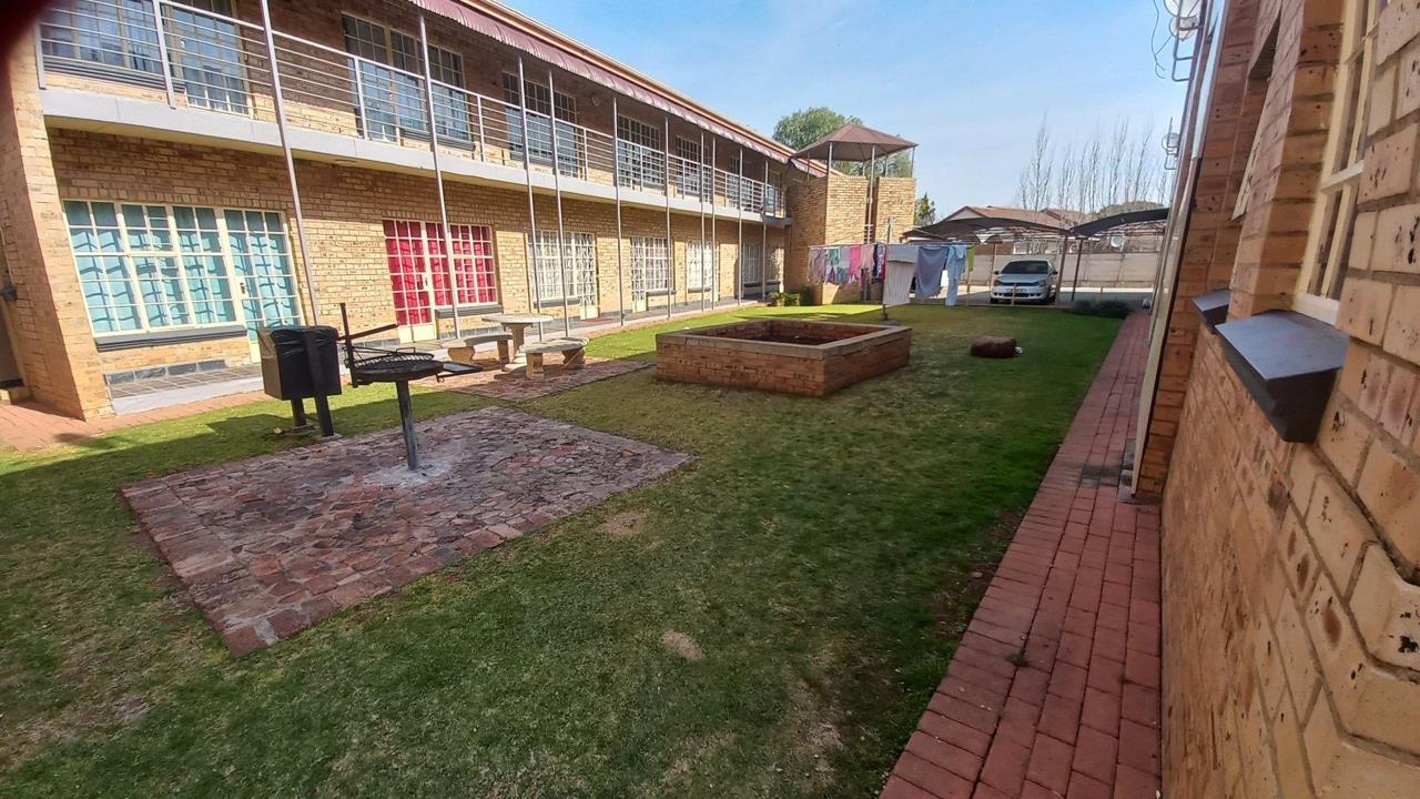 Listing number: P24-116604550, Image number: 1