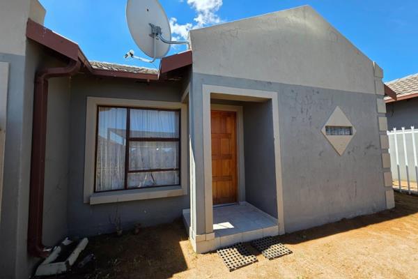 Inviting 2-Bedroom Home for Sale in Mandela View, Bloemfontein 

Situated in the well-established and fast-developing suburb of ...