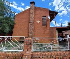 House for sale in Ehrlich Park