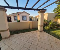 Townhouse for sale in Vanderbijlpark SE 2