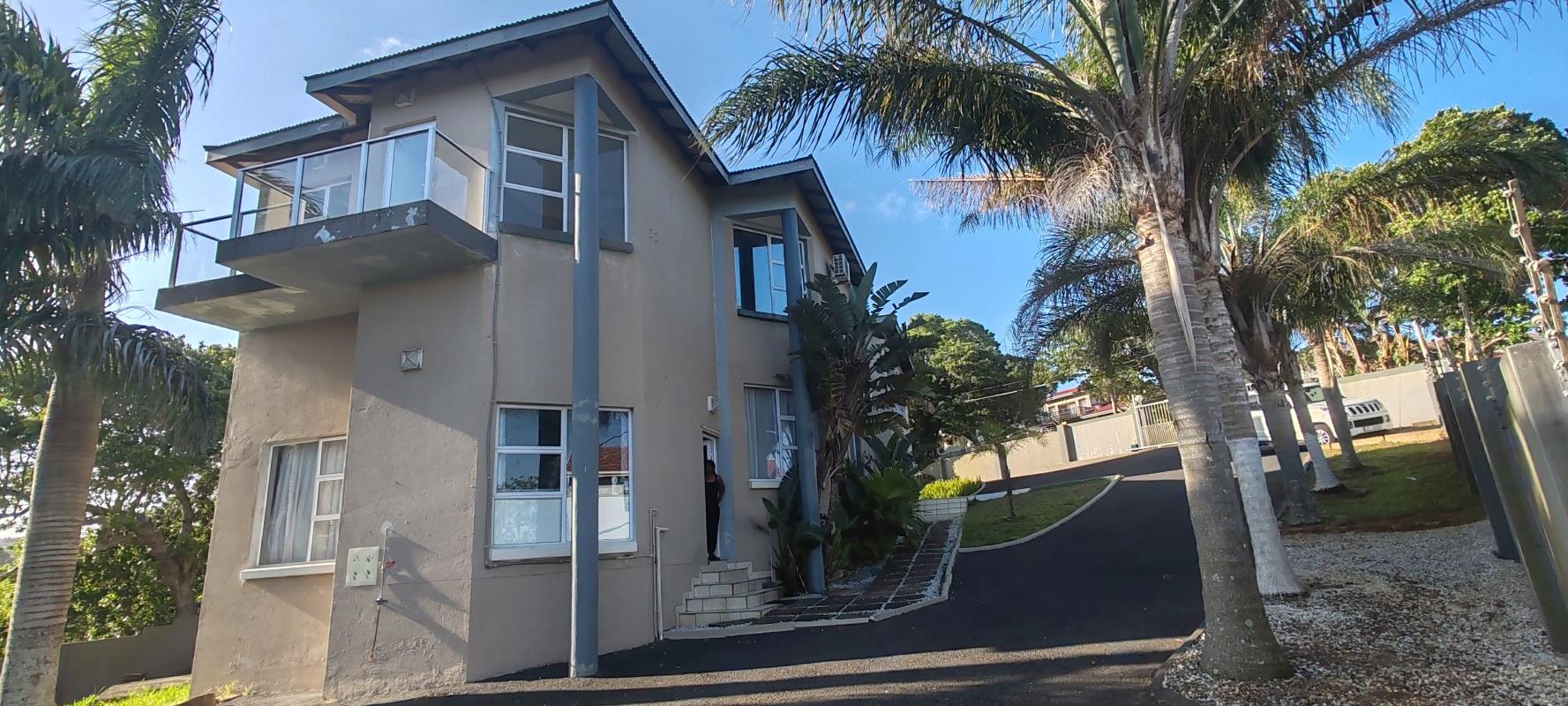 4 Bedroom House for sale in Shelly Beach - P24-116617476