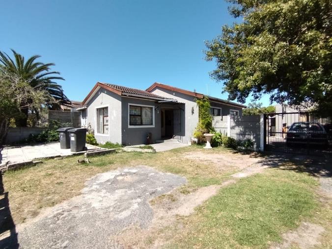 3 Bedroom House for Sale in Devon Park