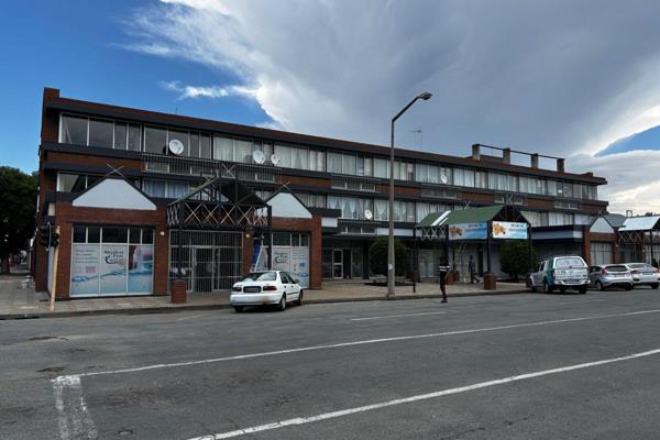 EXCLUSIVE SOLE MANDATE 

Where Visibility Meets Opportunity – Kroonstad Central Space

Step into the heart of Kroonstad Central ...