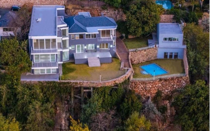 5 Bedroom House for sale in Linksfield Ridge - P24-116297899