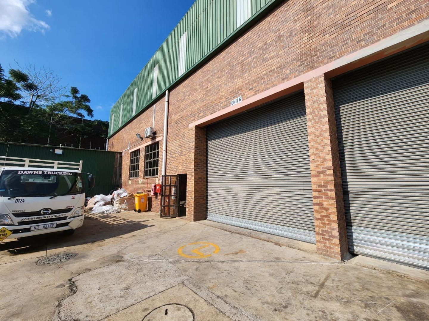 Industrial property to rent in Verulam Central - P24-114403367