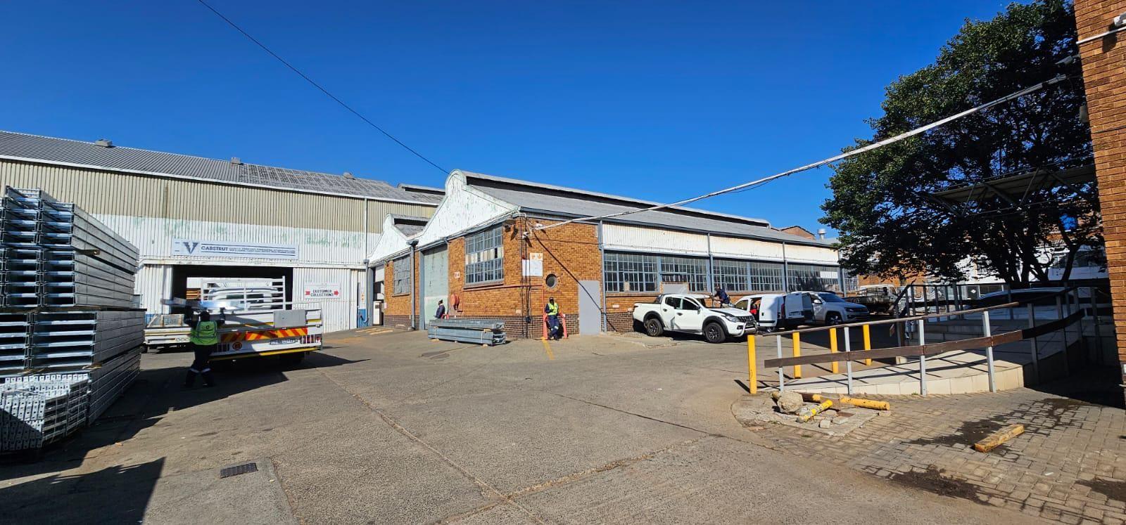 Industrial property for sale in Denver - 350 Main Reef Rd - P24-112837599