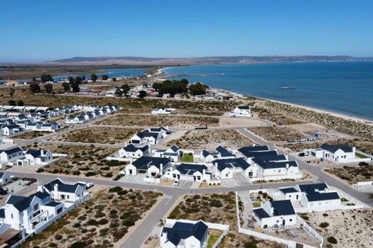3 Bedroom House for sale in Atlantic Waves Estate