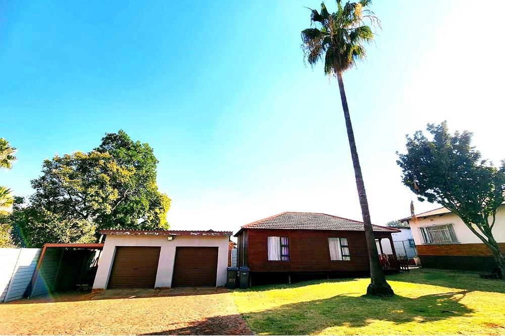 Listing number: P24-116653385, Image number: 1