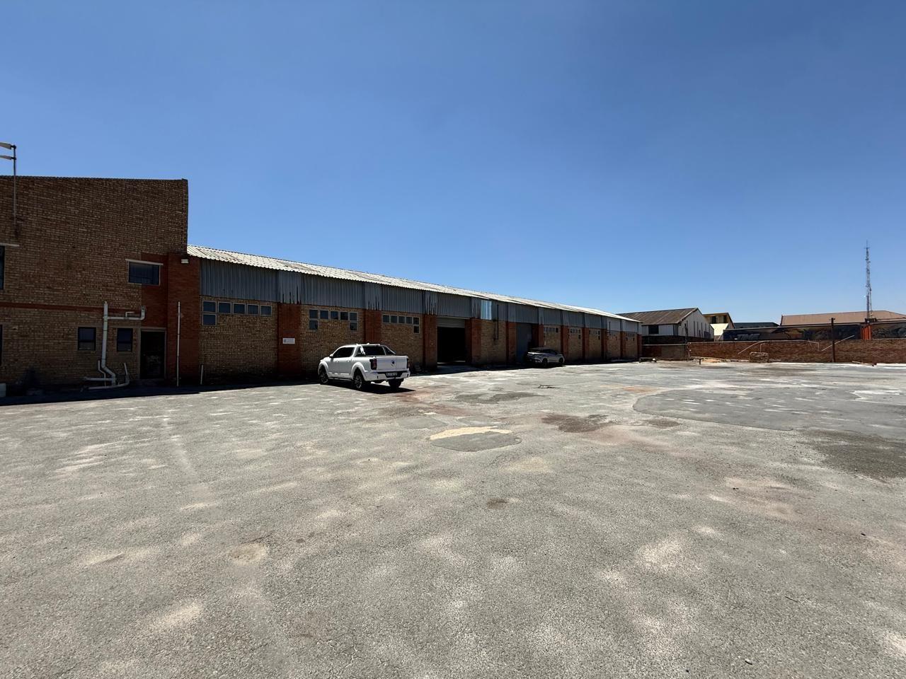 Industrial property to rent in Benoni South - 6 Burnley St - P24-116597033