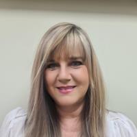Agent profile for Adele Houndsome