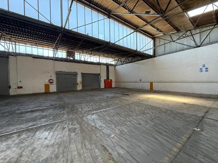 Listing number: P24-116663236, Image number: 2, Image