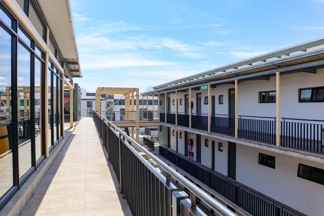 0.5 Bedroom Apartment / flat for sale in Dennesig - 2 Paul Kruger Street - Stellenbosch
