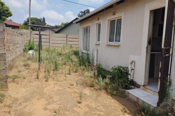 2 Bedrooms
1 bathroom
1 living area
House is built on a big stand that allows
for improvement 
If you are looking for a starter ...