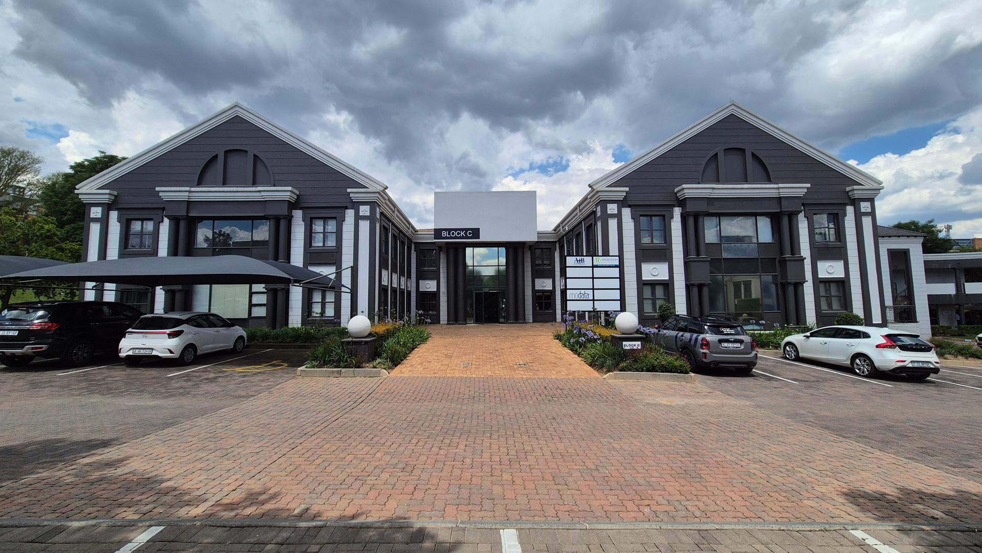 Commercial property to rent in Sunninghill - 11 Simba Road, Sunninghill ...