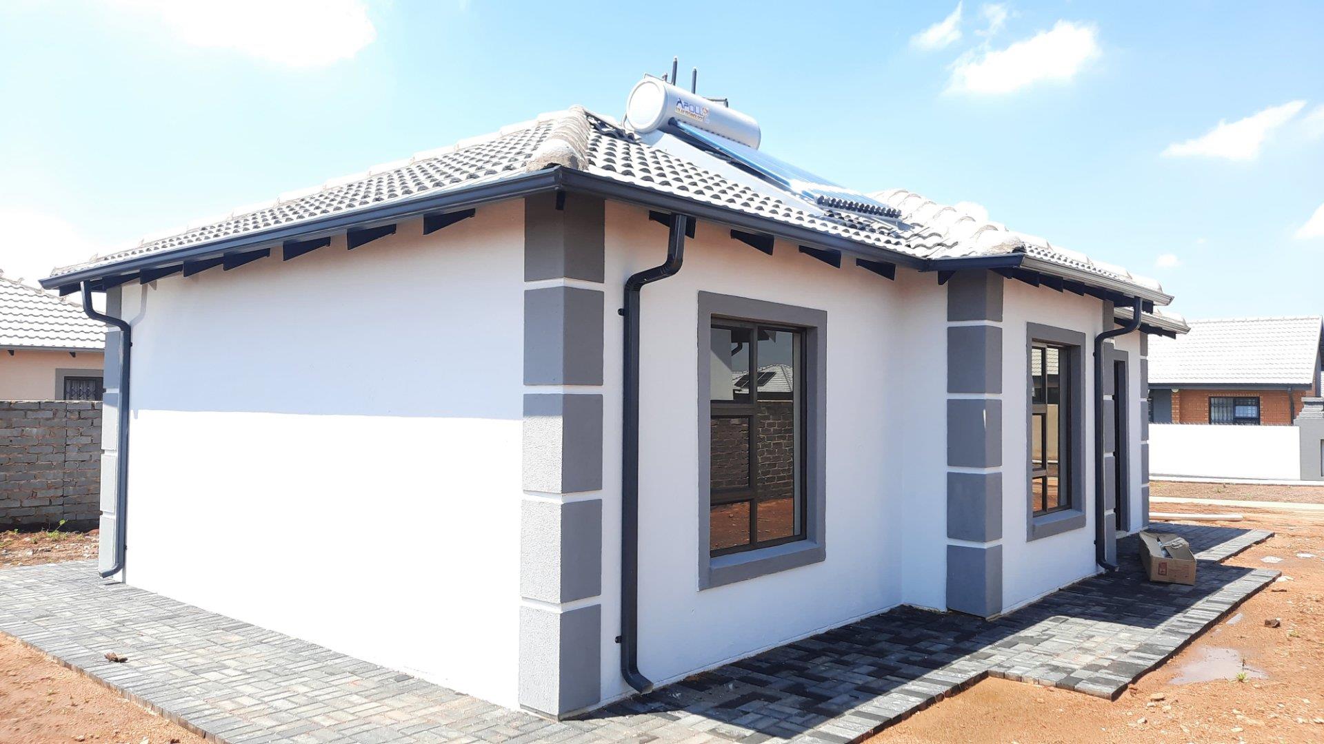 3 Bedroom House for sale in Klerksoord - 234 - P24-116675758