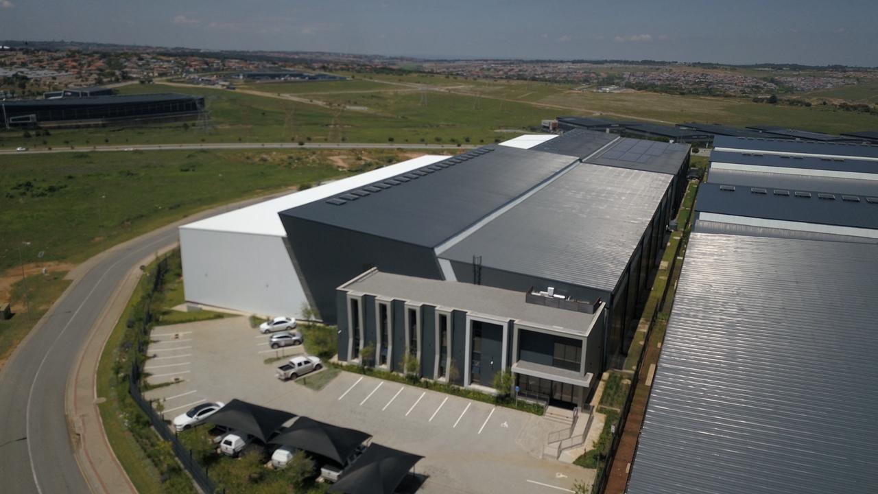 Industrial property to rent in Samrand Business Park - Unit 24 Central ...
