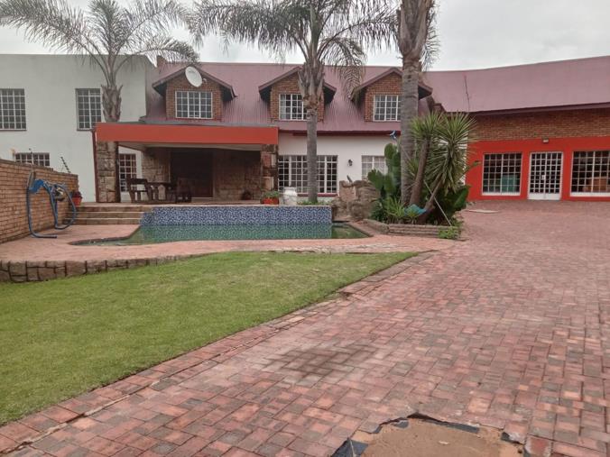 Commercial Property for Sale in Klipfontein
