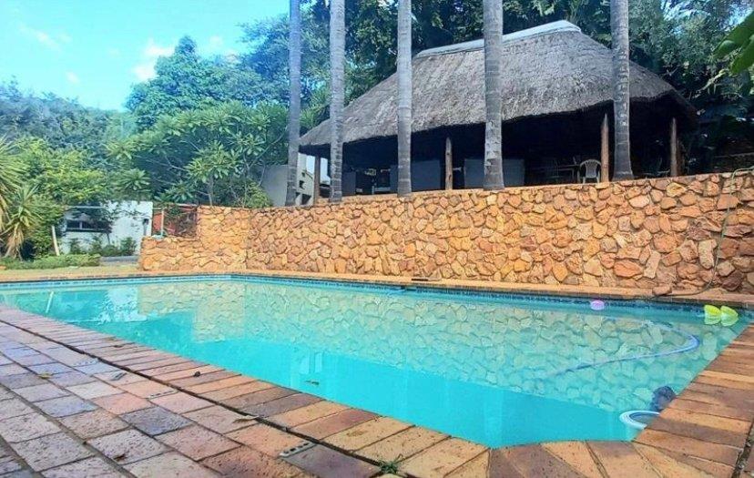 7 Bedroom House for sale in Florauna - P24-116687137