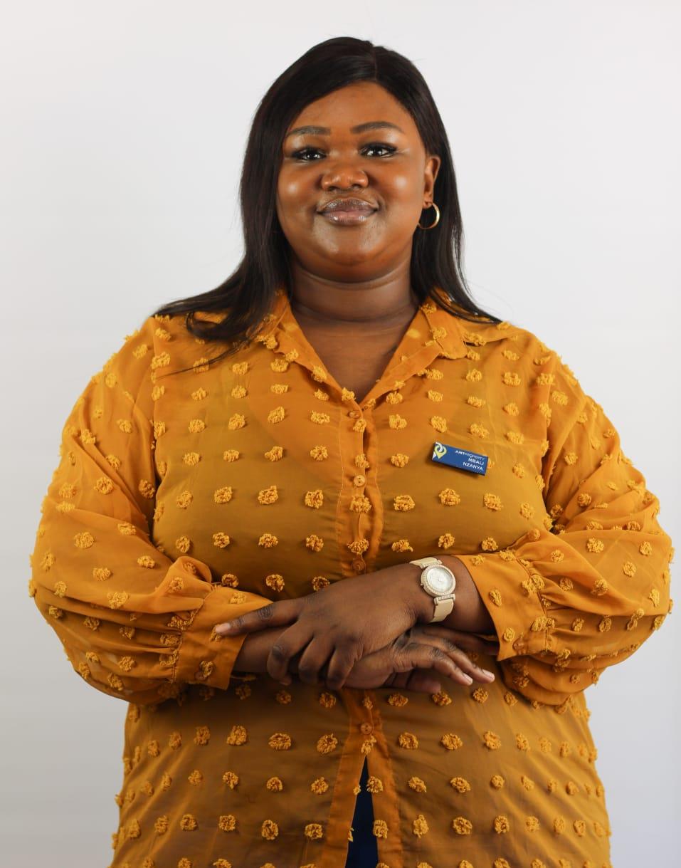 Agent profile for Mbali Nzanya