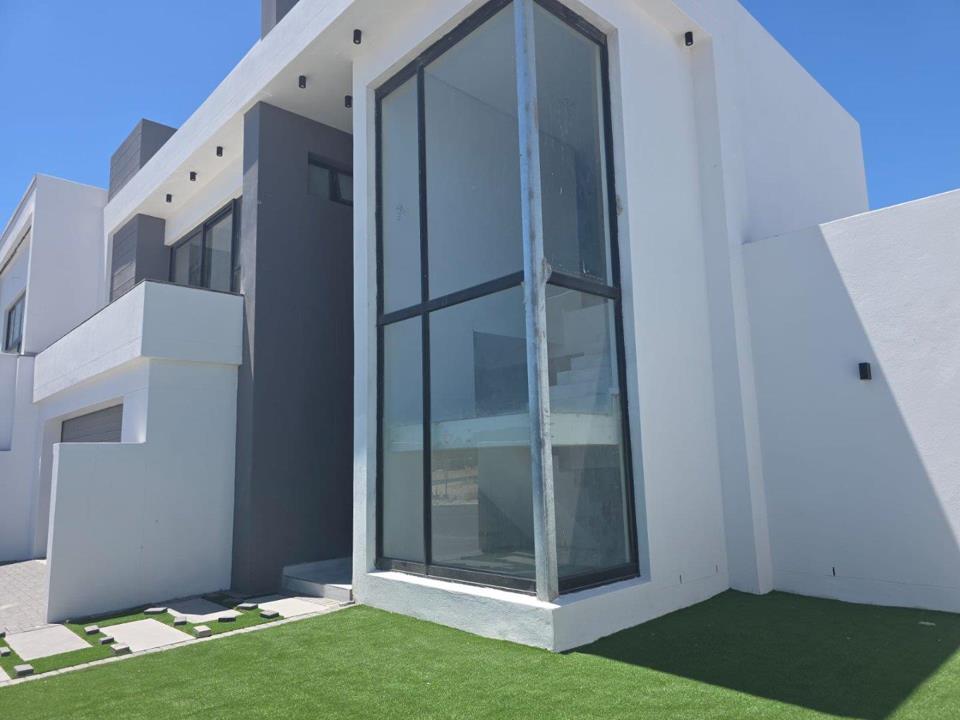 Listing number: P24-116543648, Image number: 1