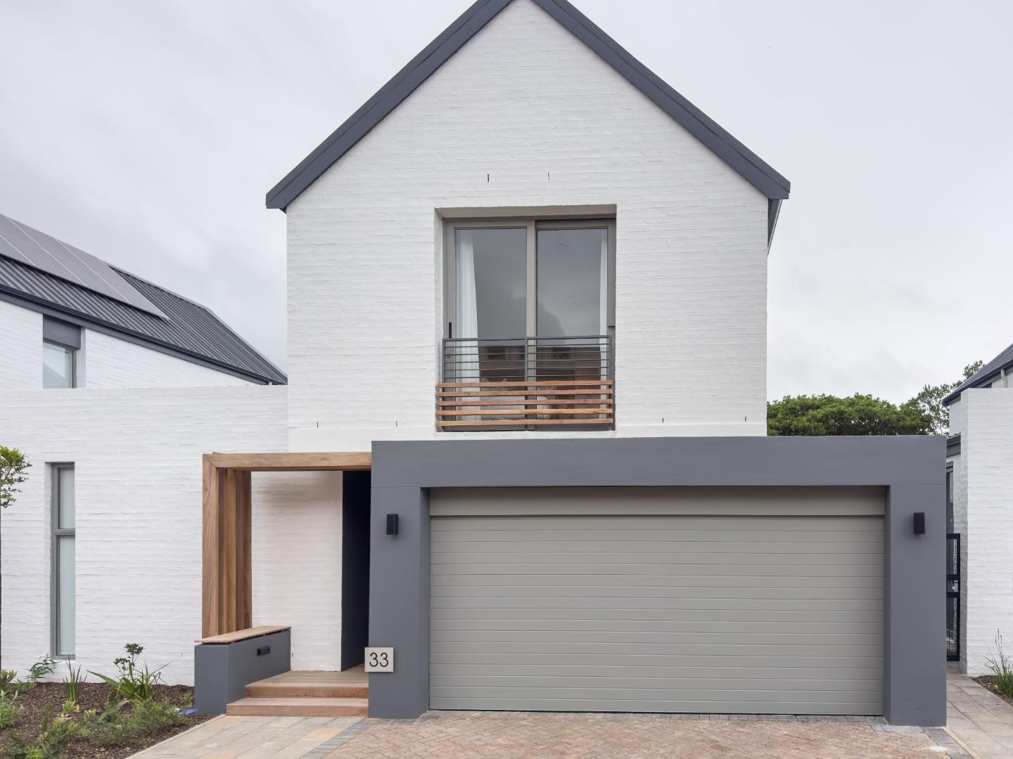 3 Bedroom Townhouse to rent in Seaside Longships